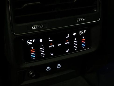 Certified 2025 Audi Q7 2.0T Premium Plus AWD/4WD image 22