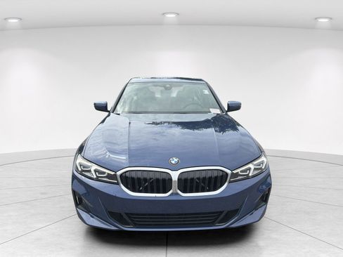 Used 2023 BMW 330i Sedan w/ Premium Package RWD image 2