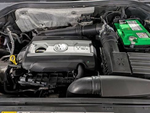 Used 2017 Volkswagen Tiguan Wolfsburg Edition AWD/4WD image 30