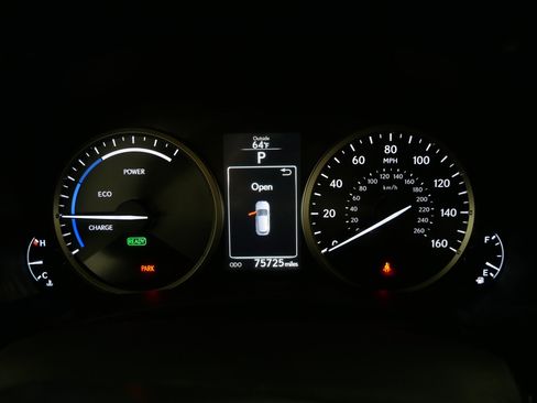 Used 2016 Lexus NX 300h AWD image 21