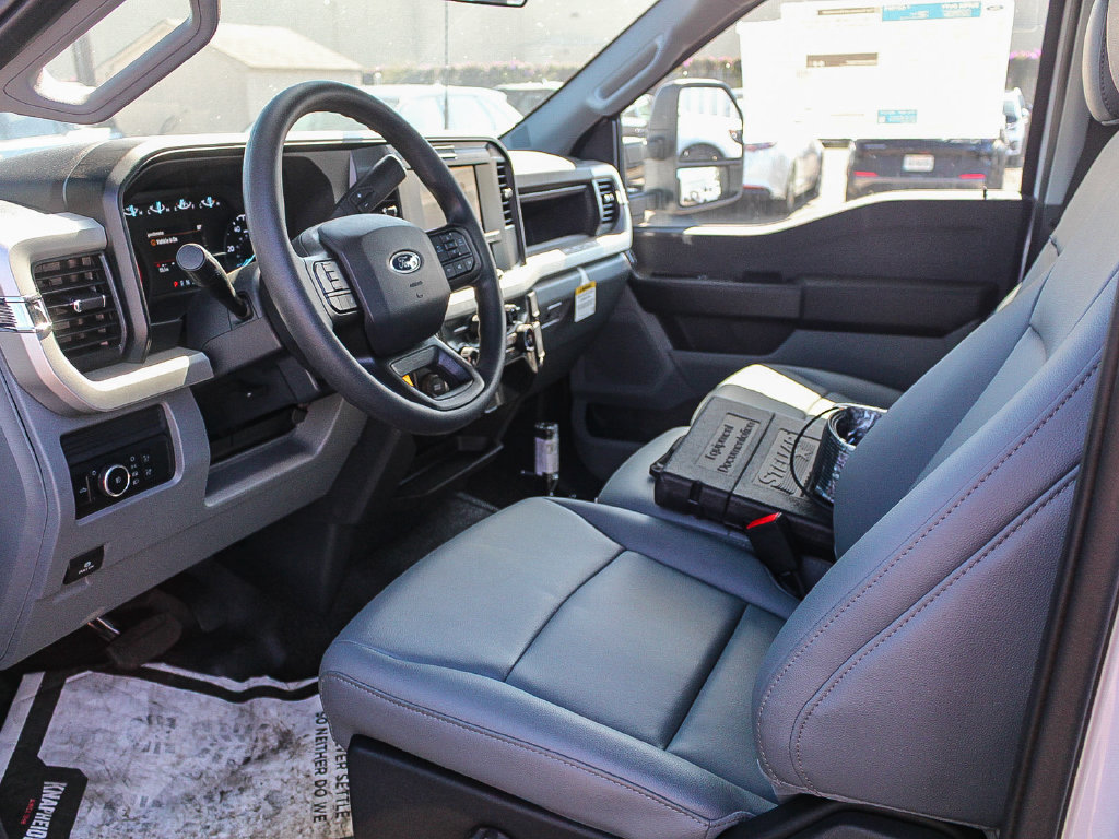 New 2025 Ford F350 XL w/ XL Chrome Package RWD image 16