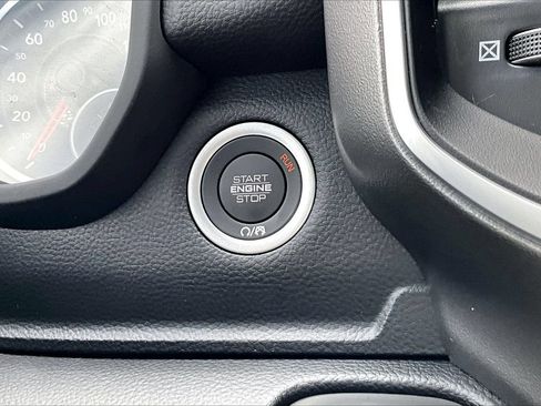 New 2026 RAM 1500 Big Horn AWD/4WD image 17