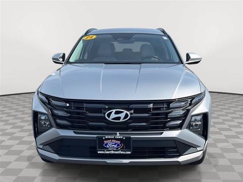 Used 2025 Hyundai Tucson SEL AWD/4WD image 2