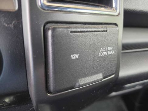 Used 2017 Ford F150 XLT w/ Equipment Group 302A Luxury AWD/4WD image 30