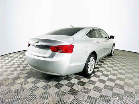 Used 2017 Chevrolet Impala LT image 11