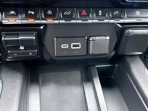 Used 2020 GMC Sierra 1500 SLT w/ SLT Premium Plus Package image 23