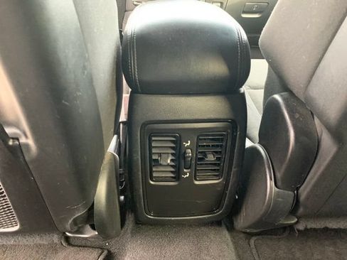 Used 2022 Dodge Durango SXT w/ Blacktop Package AWD/4WD image 21