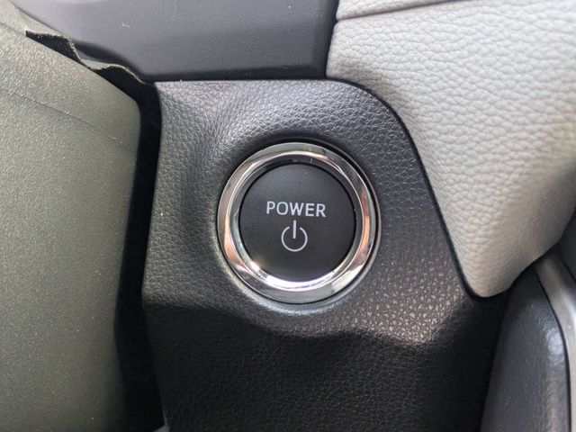 Used 2025 Toyota RAV4 XLE w/ Convenience Package AWD/4WD image 35