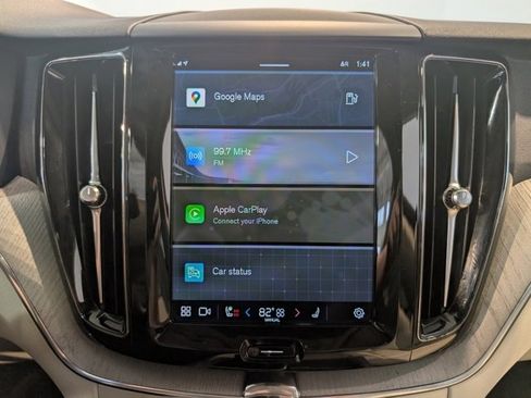 Used 2023 Volvo XC60 B5 Plus w/ Climate Package image 21