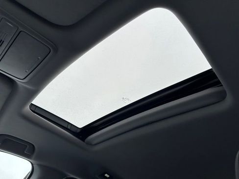 Used 2019 Honda Odyssey EX-L image 25