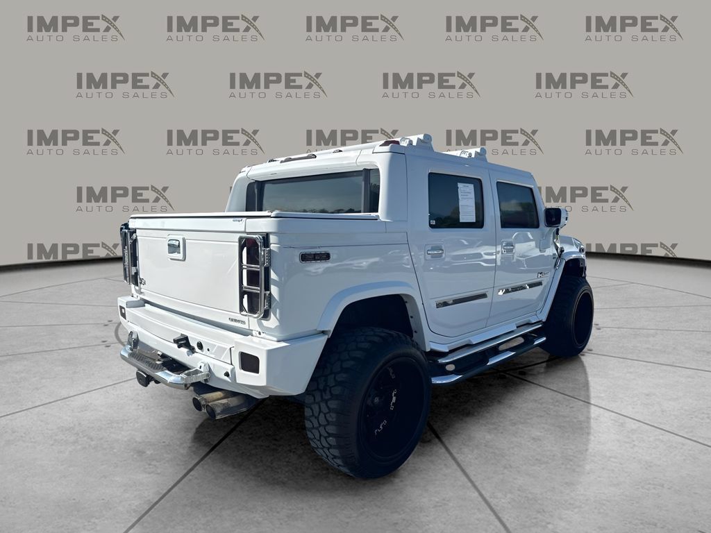 Used 2005 HUMMER H2 SUT w/ Preferred Equipment Group AWD/4WD image 6