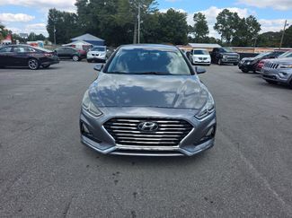 Used 2018 Hyundai Sonata SE image 1