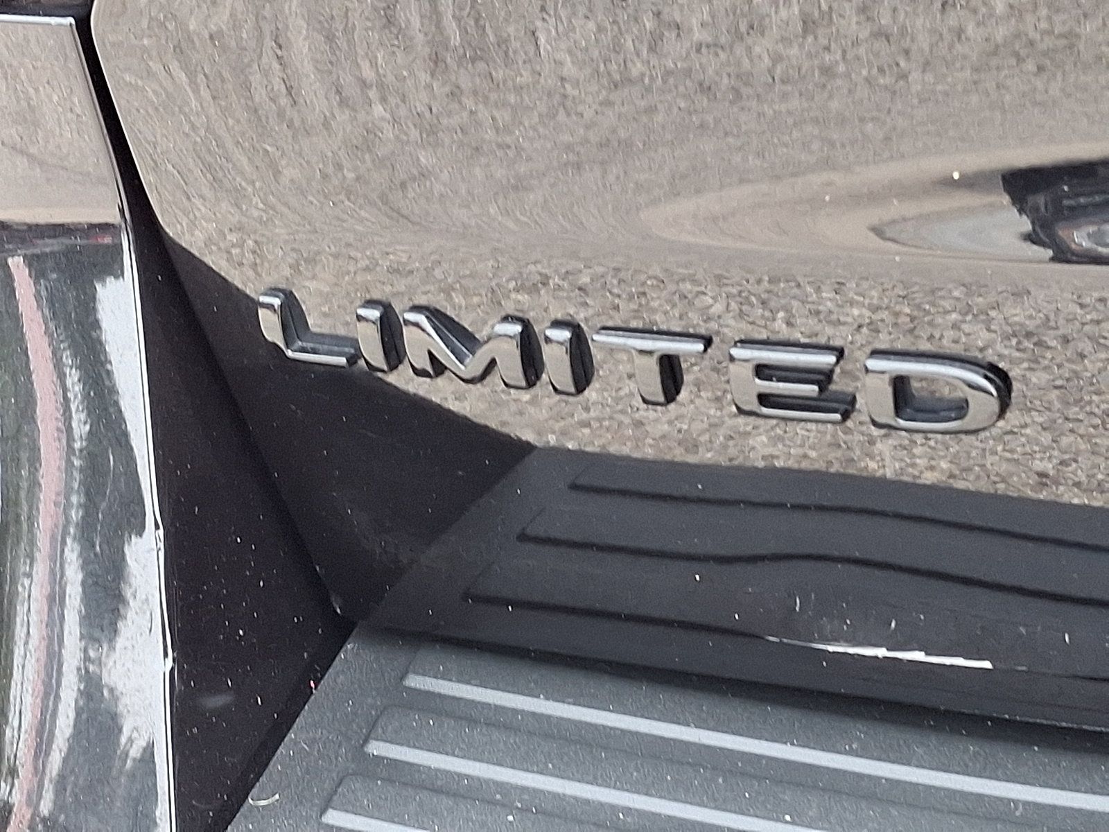 Certified 2022 Ford Expedition Limited AWD/4WD image 35