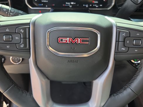 Certified 2026 GMC Sierra 3500 SLT w/ SLT Convenience Package AWD/4WD image 22