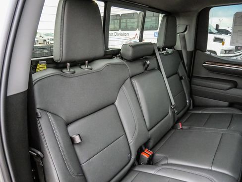 New 2026 GMC Sierra 1500 Elevation w/ Elevation Premium Package AWD/4WD image 41