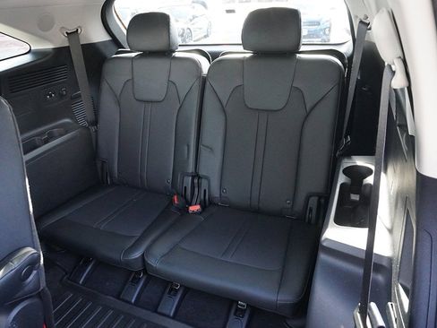 Used 2022 Kia Sorento SX Prestige image 47