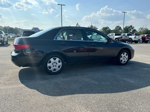 Used 2005 Honda Accord LX image 5