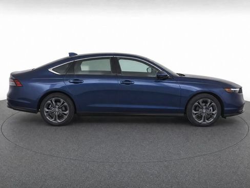 Used 2024 Honda Accord EX image 8