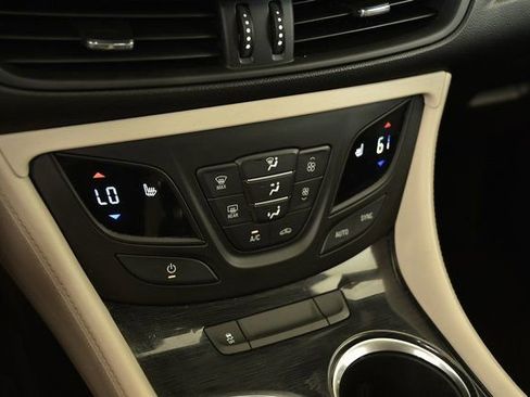 Used 2018 Buick Envision Essence w/ LPO, Cargo Package image 21