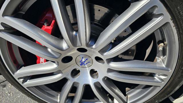 Used 2018 Maserati Ghibli S GranSport Q4 AWD/4WD image 12