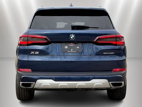 Used 2022 BMW X5 xDrive40i w/ Premium Package AWD/4WD image 5