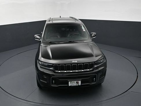 Used 2023 Jeep Grand Cherokee L Overland AWD/4WD image 13
