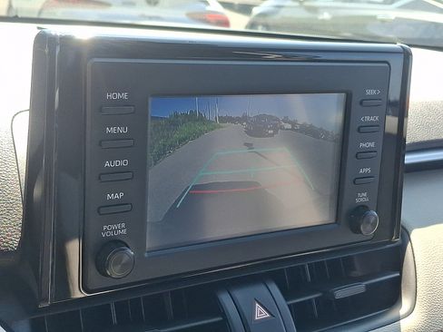 Used 2019 Toyota RAV4 XLE w/ Convenience Package AWD/4WD image 18