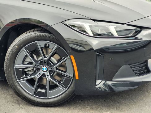 New 2026 BMW i4 eDrive40 w/ Premium Package RWD image 4