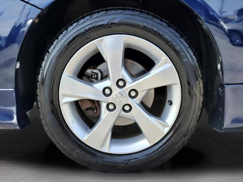 Used 2012 Toyota Corolla S image 6