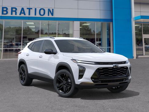 New 2025 Chevrolet Trax ACTIV w/ Driver Confidence Package image 7