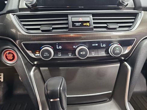 Used 2022 Honda Accord Sport image 36