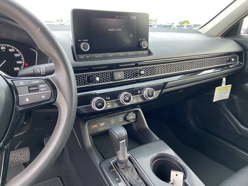 Used 2025 Honda Civic LX image 38
