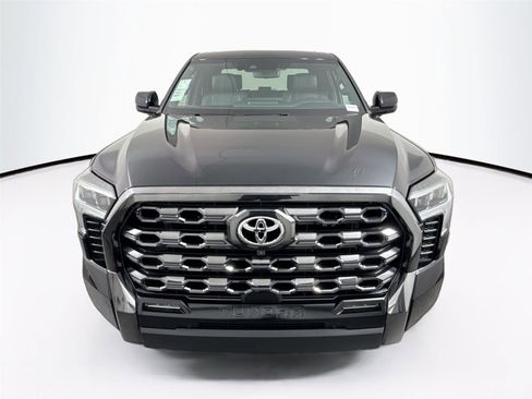 Used 2022 Toyota Tundra Platinum image 9