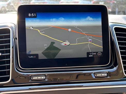 Used 2019 Mercedes-Benz GLE 400 4MATIC image 31
