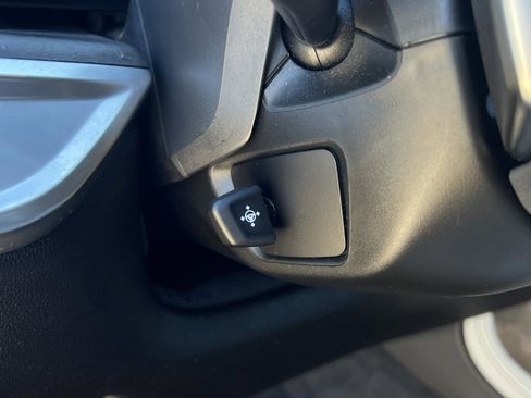 Used 2025 BMW X7 xDrive40i w/ M Sport Package image 14