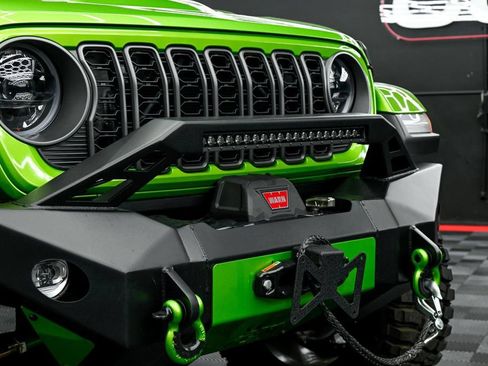 New 2025 Jeep Gladiator Sport w/ Premium Package AWD/4WD image 4