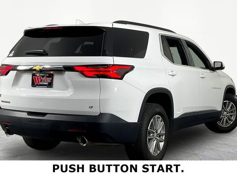 Used 2022 Chevrolet Traverse LT FWD image 6