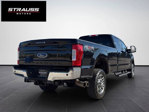 Used 2018 Ford F350 Lariat w/ Camper Package image 10