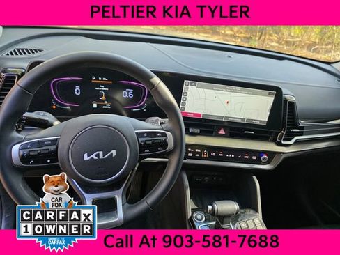 Certified 2024 Kia Sportage EX image 10