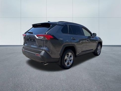 Used 2024 Toyota RAV4 XLE w/ Convenience Package AWD/4WD image 5