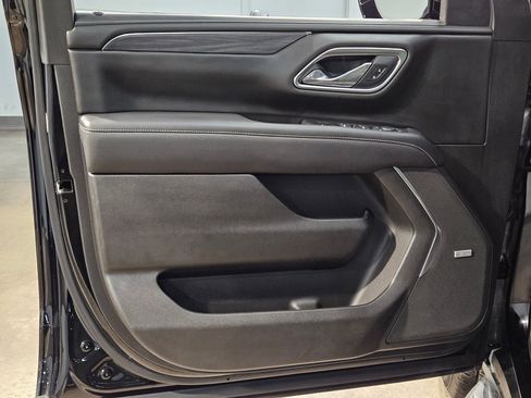 Used 2021 GMC Yukon XL SLT w/ SLT Luxury Package image 20