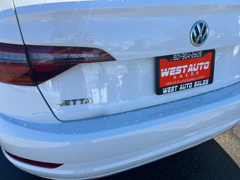 Used 2019 Volkswagen Jetta SE FWD image 26