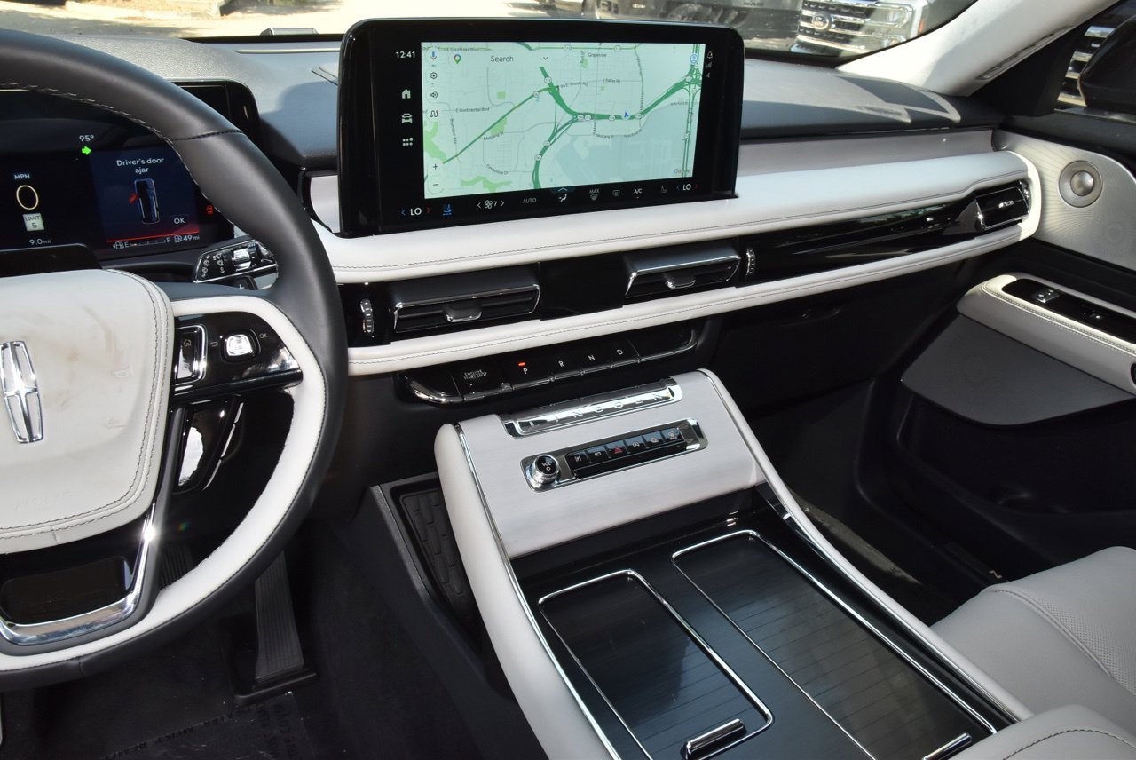 New 2027 Lincoln Aviator Reserve AWD/4WD image 27