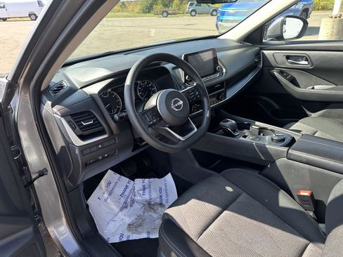 Used 2024 Nissan Rogue SV image 22
