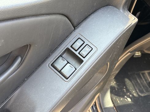 Used 2024 Nissan Frontier S w/ Technology Package AWD/4WD image 15
