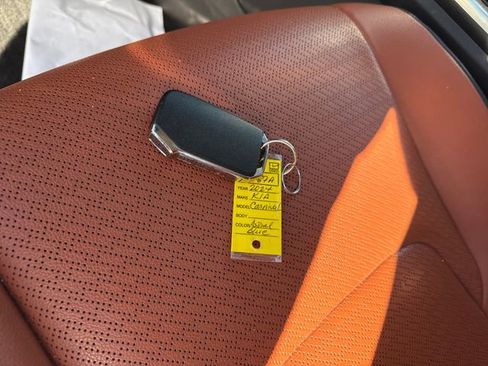 Certified 2024 Kia Carnival SX Prestige image 29