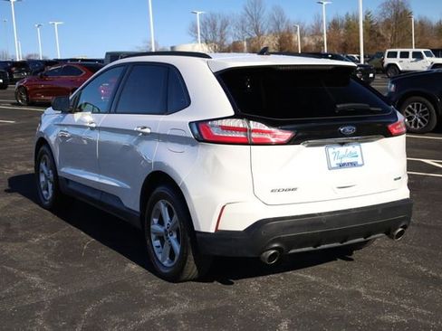 Used 2020 Ford Edge SE image 6
