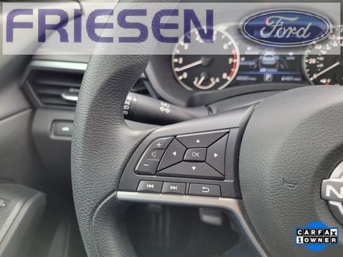 Used 2024 Nissan Altima 2.5 SV image 15