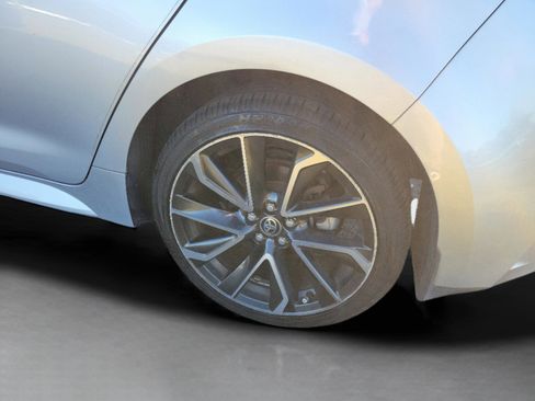 Used 2021 Toyota Corolla XSE image 26