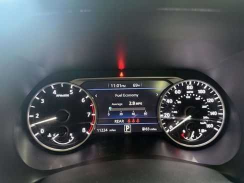 Used 2022 Nissan Sentra SR w/ SR Premium Package FWD image 14